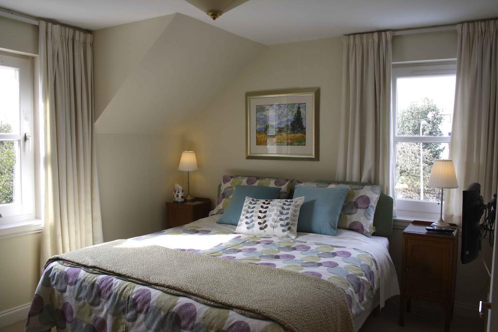 Balmillig B&B Helensburgh Room photo